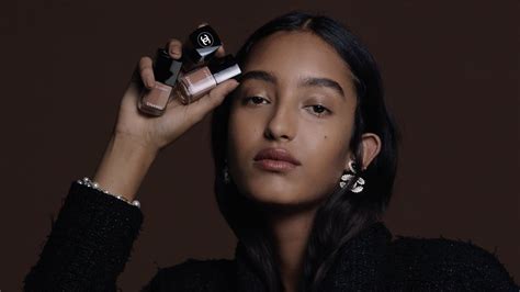 chanel makeup autumn winter 2022